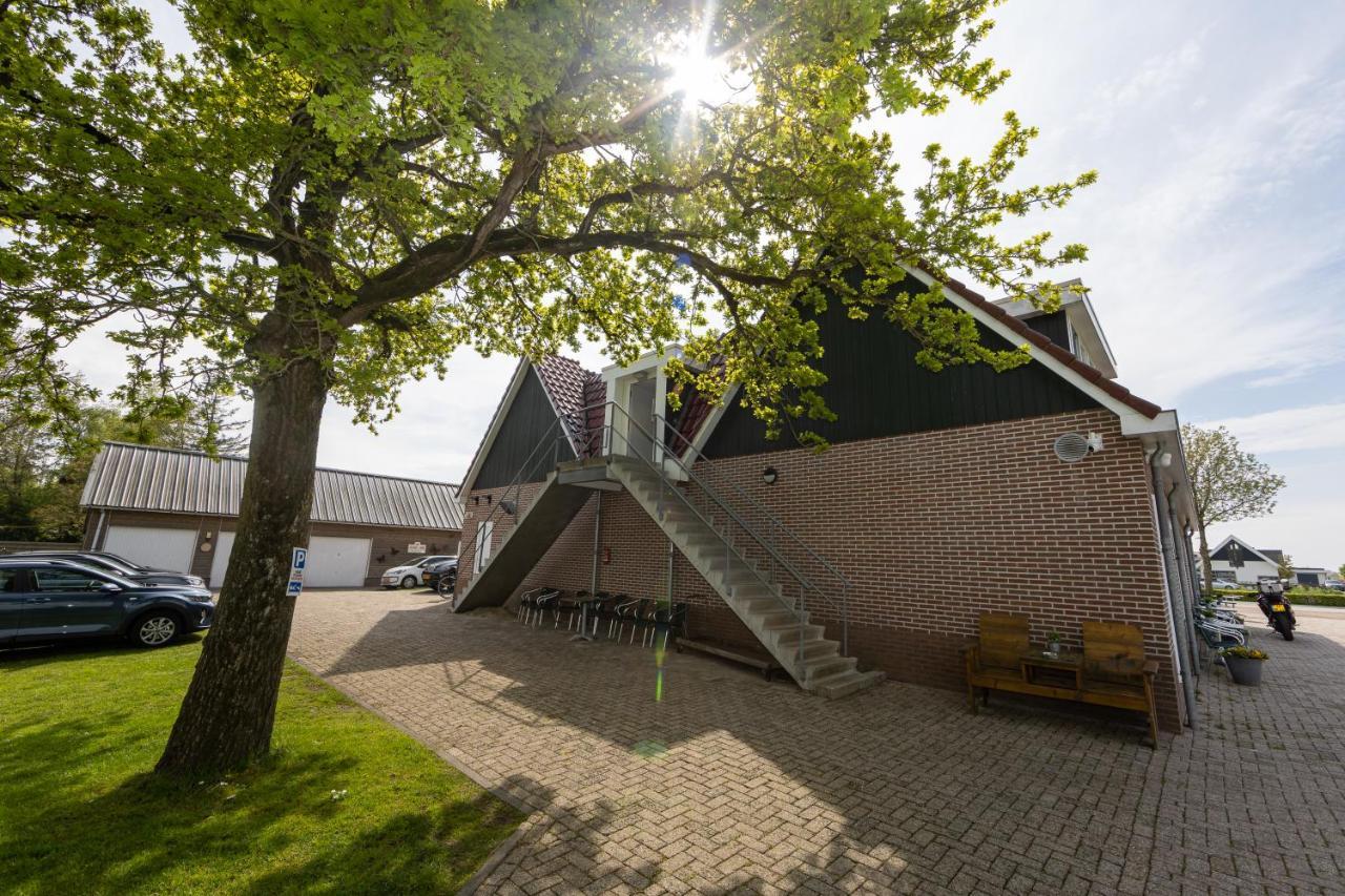 Hotel B&B D'Olde Smidse Giethoorn Exterior photo