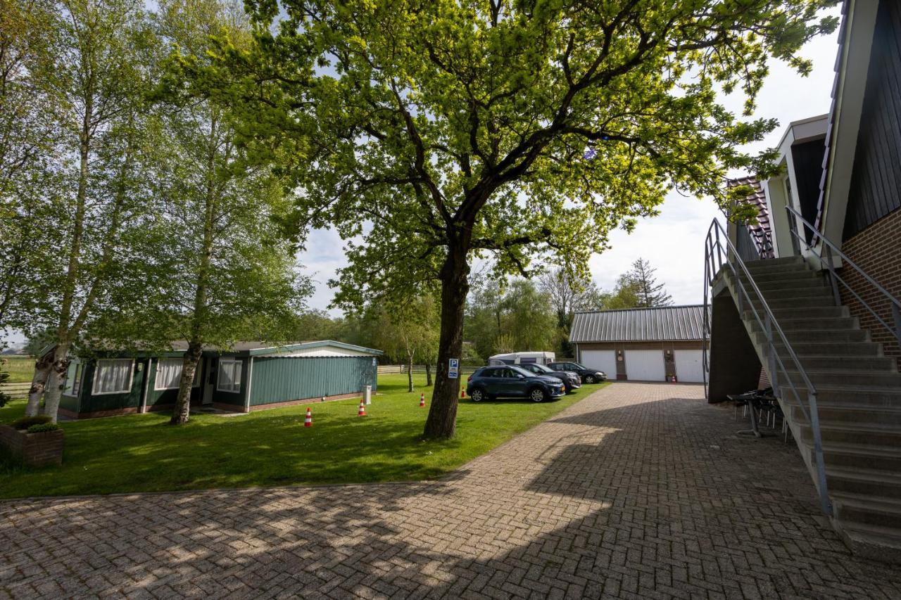 Hotel B&B D'Olde Smidse Giethoorn Exterior photo